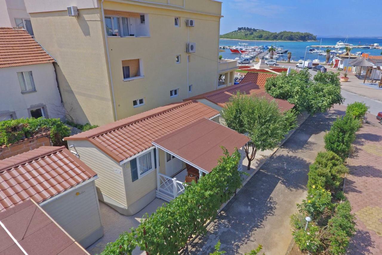 Lavender Mobile Houses Pakoštane エクステリア 写真